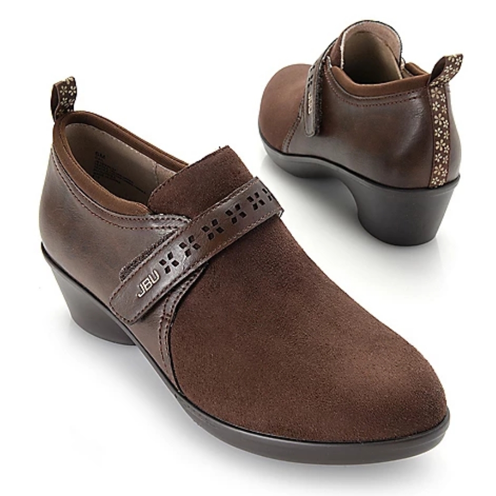 EUC - JBU by Jambu Gail Slip On Size 10M